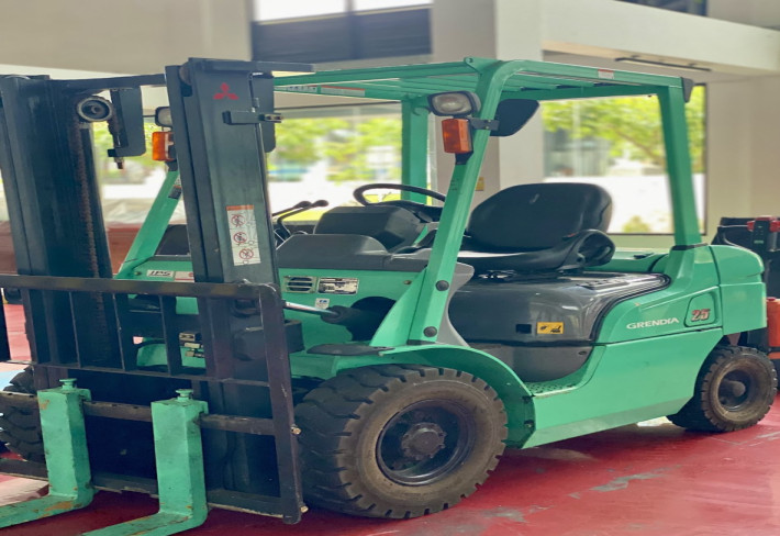 Forklift