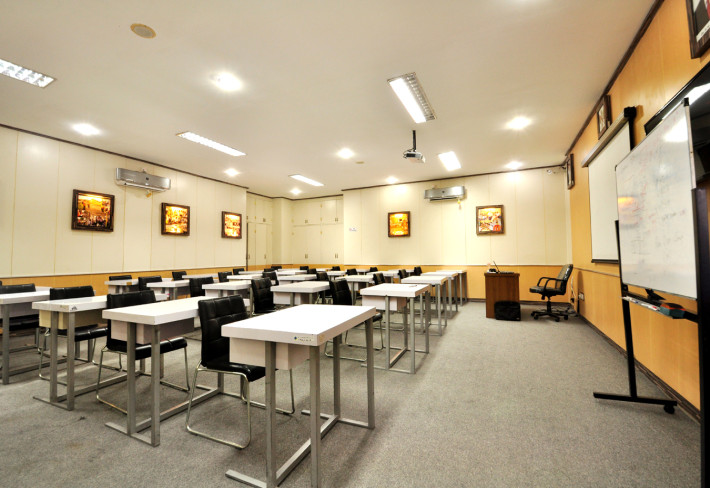 Ruang Kelas Kampus Gianyar