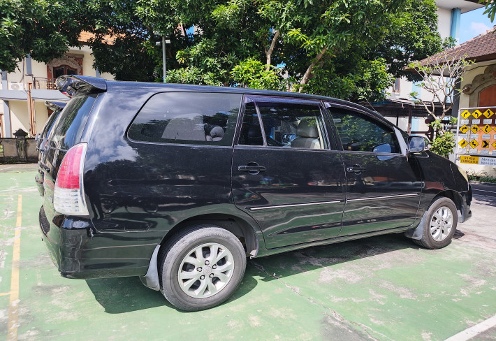 Innova G/MT (Dalam Kota)