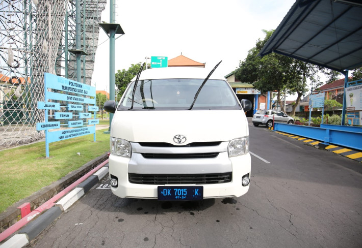 Hiace Commuter (Dalam Kota)