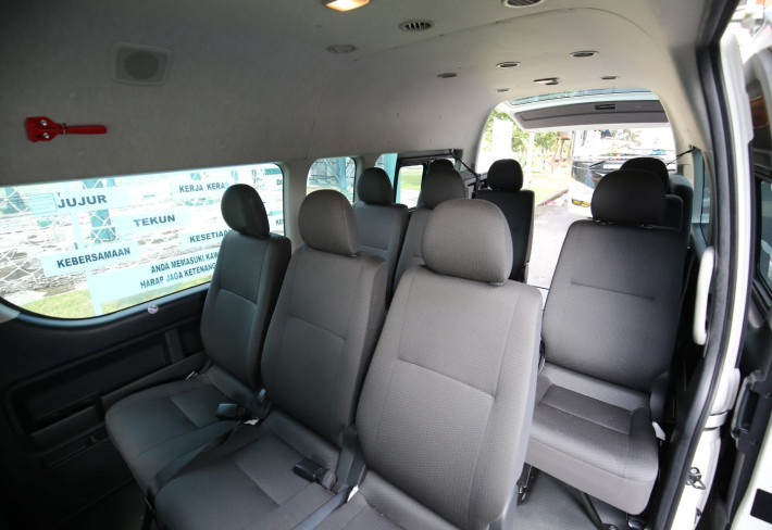 Hiace Commuter (Dalam Kota)